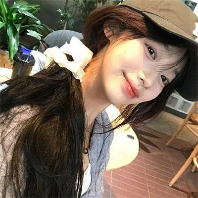 拼图女王海报